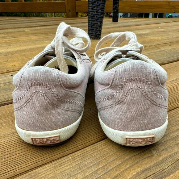 💜SALE: Taos size 8 Star style low top canvas sneakers - light pink, cream laces - Picture 5 of 9